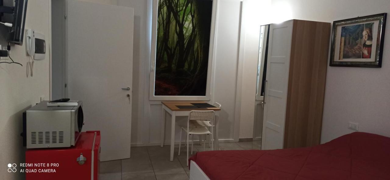 Porta Merlonia House Forlì Екстериор снимка